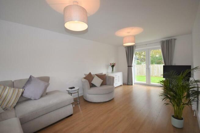 Sitting Room.JPG