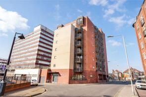 Flat 42, Emma House, Market Link, Romford RM1 1XJ