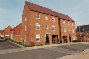 25, Croucher Avenue, Castle Hill, Swanscombe DA10 1BU