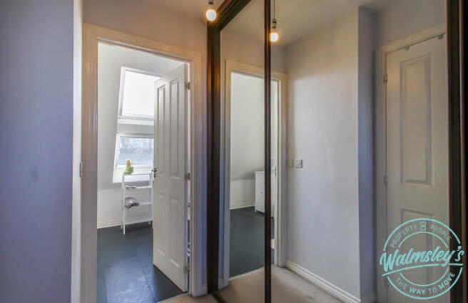 Built in wardrobes to main bedroom