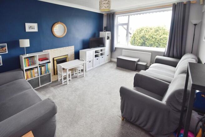 e17d9b26-Lounge