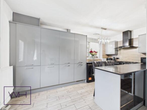 CAM03785G0-PR0310-ST