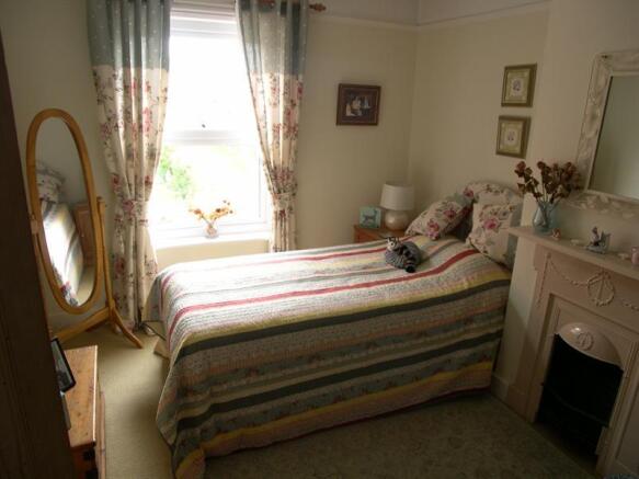 Photo 8