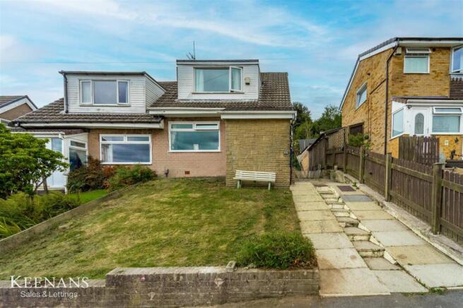 3 bed Semi-Detached for sale Image 4