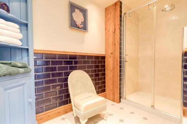 Upper bathroom