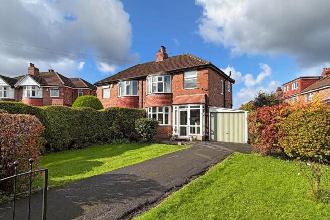 3-bed semi-detached on St. Georges Crescent, Timperley, £425,000