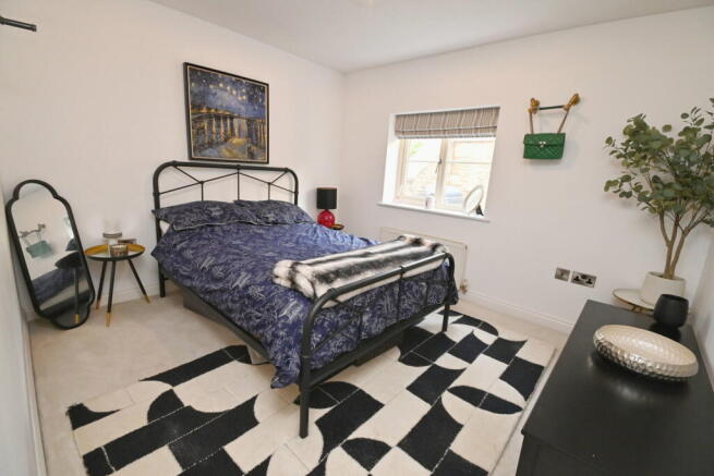 2 bed Apartment for sale Image 12