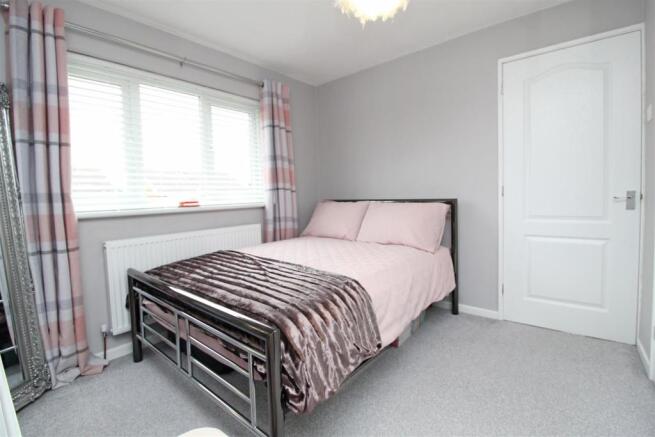Bedroom 2..jpg