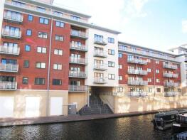 Apartment 137, 100 Watermarque, Browning Street, Birmingham B16 8GZ