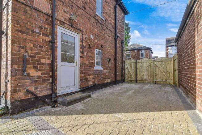 Side Driveway