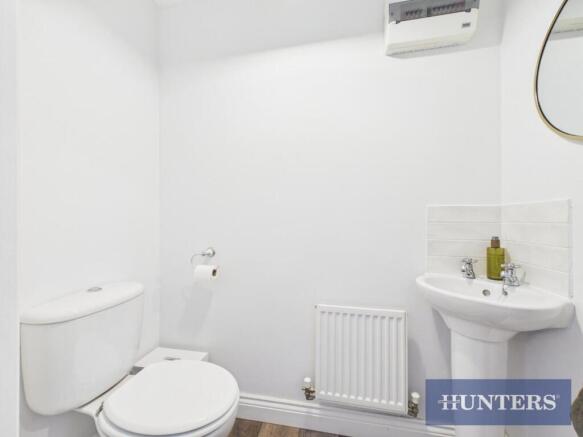 4 bed Terraced for sale Image 8