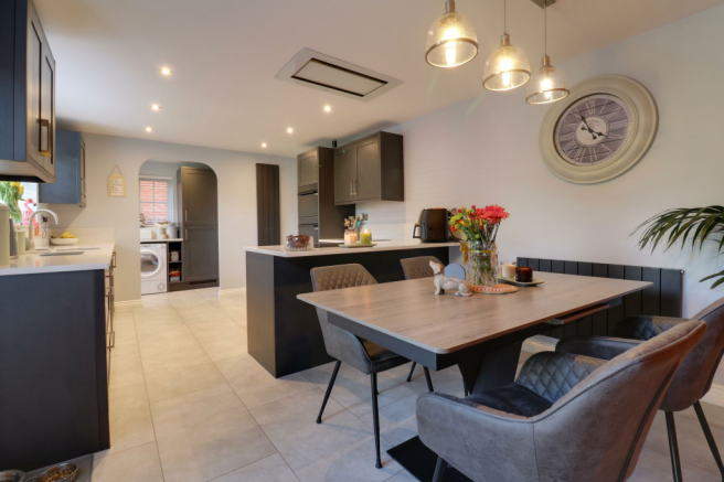 Stylish Open Plan Kitchen Diner