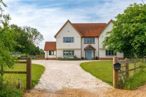 The Gatehouse, Thaxted Road, Saffron Walden CB11 3LS