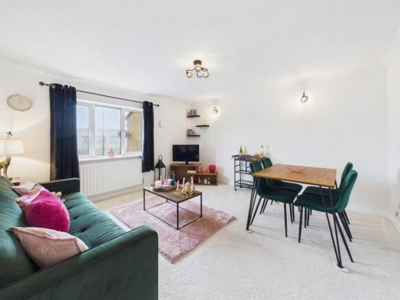 CAM03519G0-PR0464...