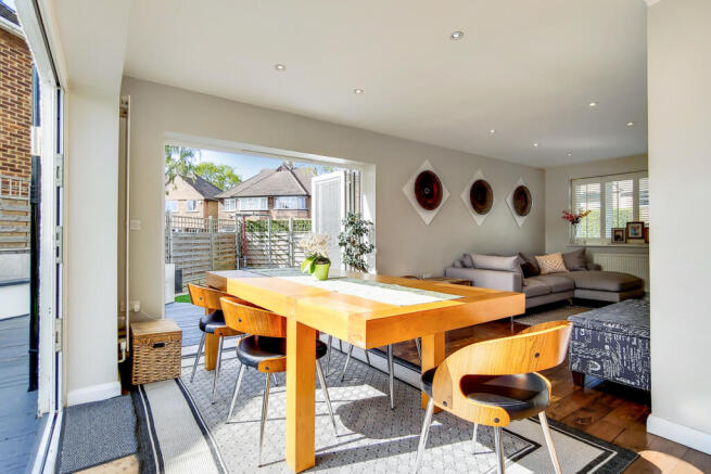 5_Kitchen-Reception-