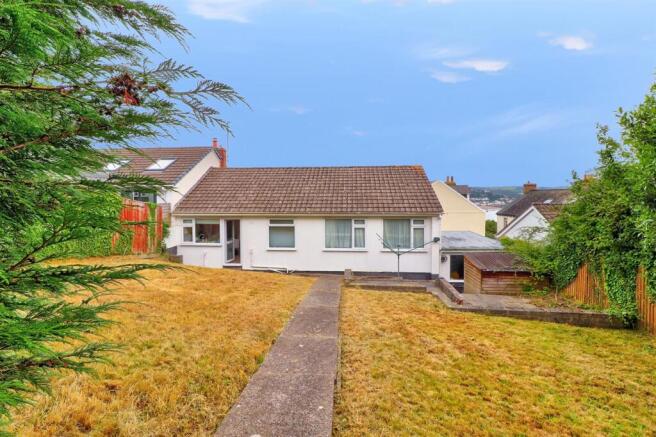 Rear garden iii.jpg