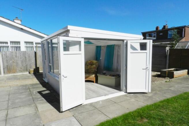 Double Glazed Summer House