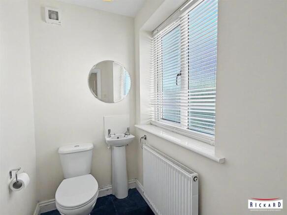GROUND FLOOR WC
