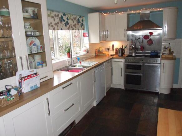 Kitchen/breakfast ro