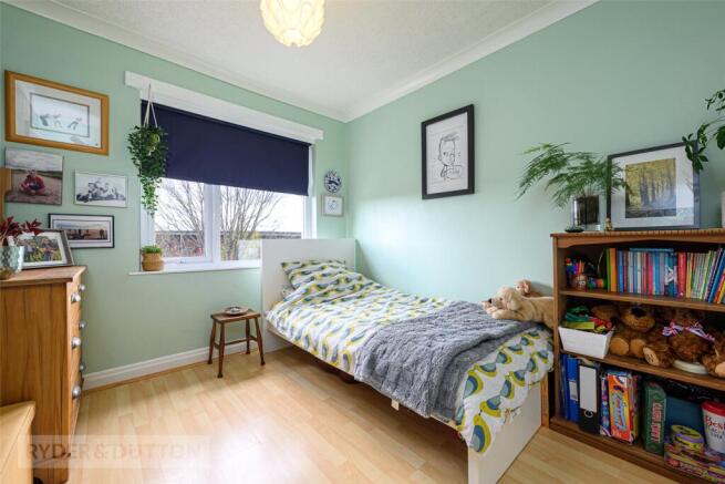 2 bed Terraced for sale Image 10
