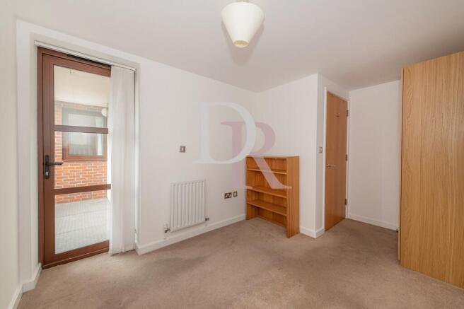 BEDROOM 2