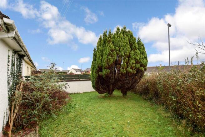 Front Garden Alt