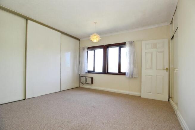 3 bed Semi-Detached for sale Image 5