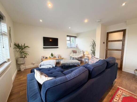 2 bed Duplex for sale Image 6
