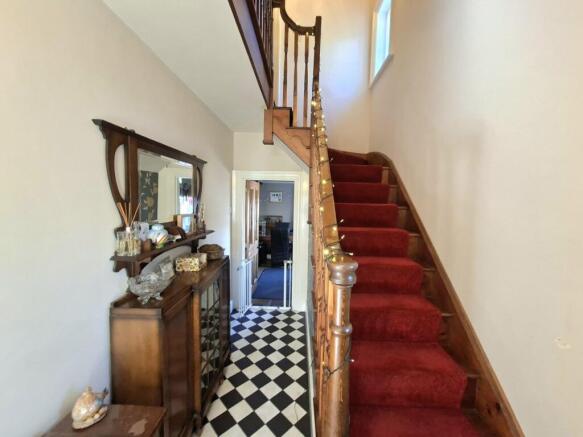 3 bed Detached for sale Image 6
