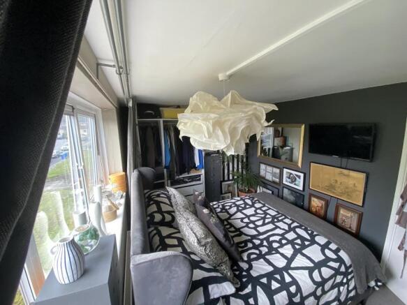 Bedroom 1b