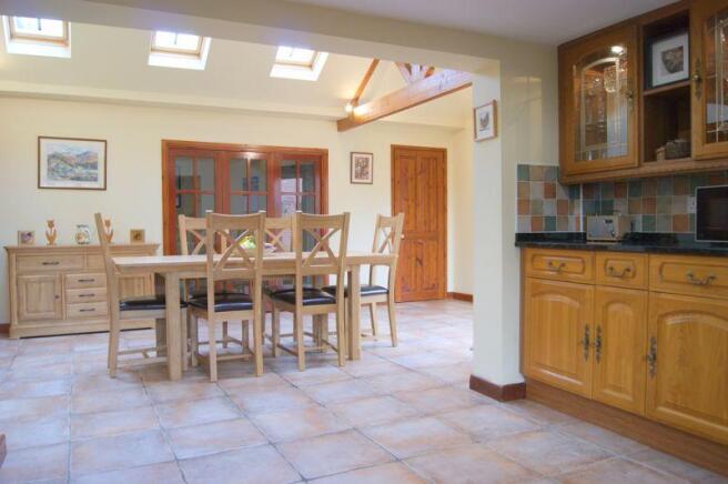 Dining Kitchen