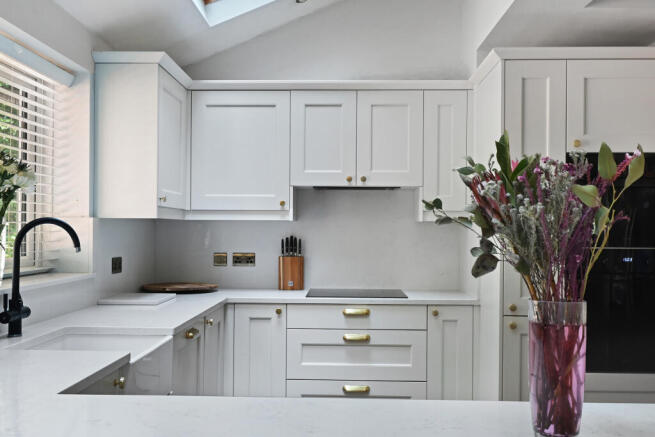4 bed Semi-Detached for sale Image 10
