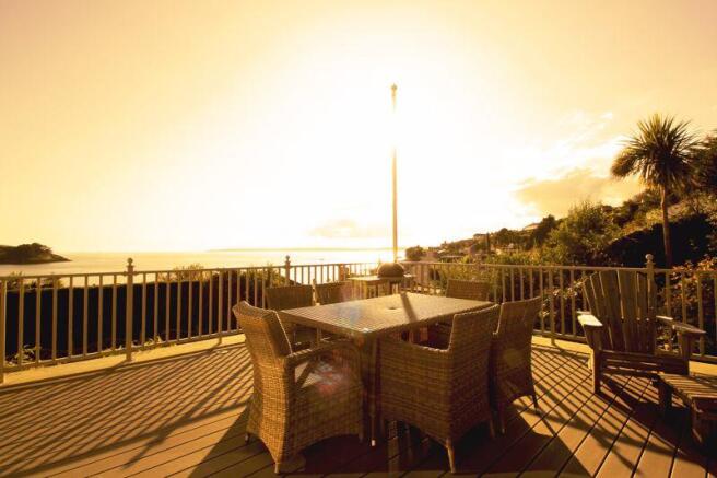 SUN TERRACE VIEWS