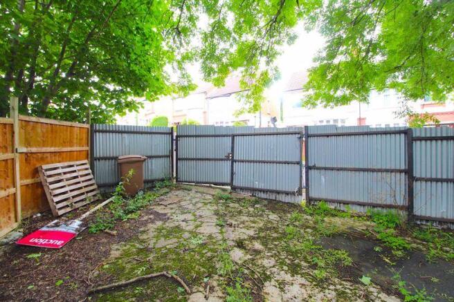 Land for Sale, Kingston Road, Luton photo 4