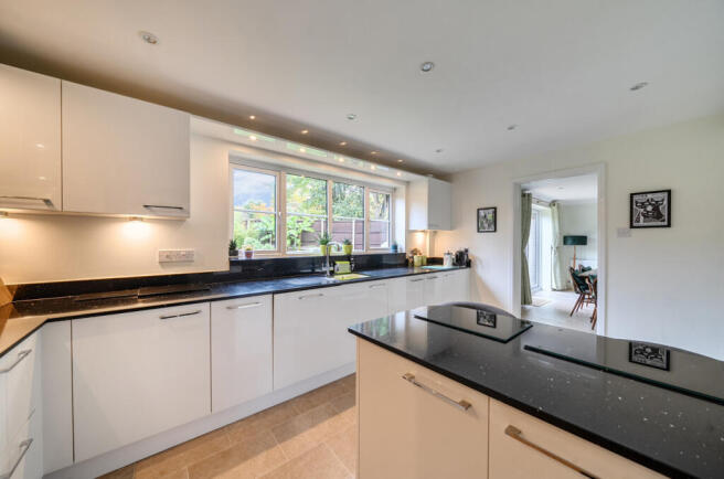 Kitchen 2