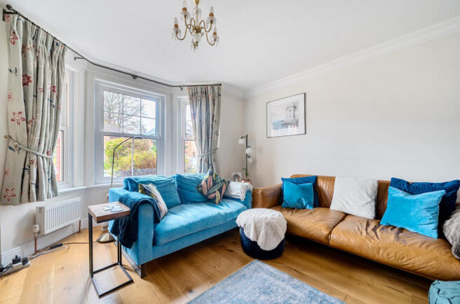 1375337-34-690dec...