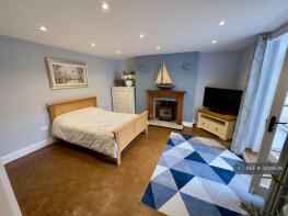 1, Clarence Lodge, Clarence Square, Cheltenham GL50 4JN