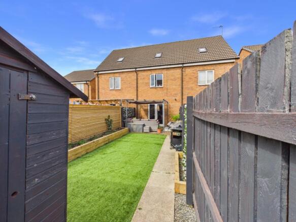 3 bed Terraced for sale Image 5