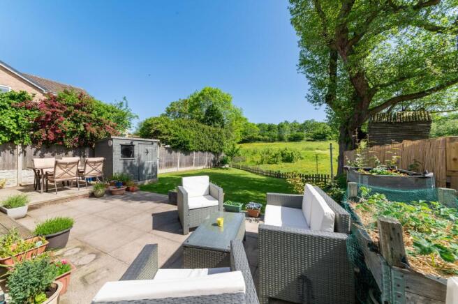 4 bed Detached for sale Image 5