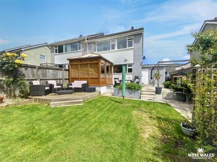 West Haven Estate, Cosheston, Pembroke Dock