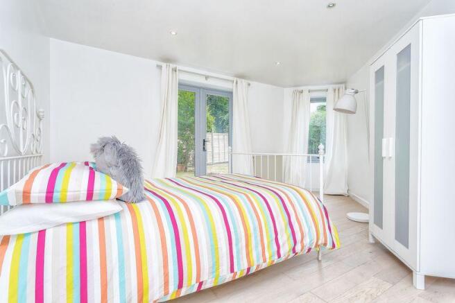 Second bedroom
