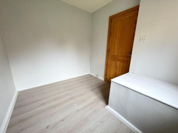 3 bed Semi-Detached for sale Image 10