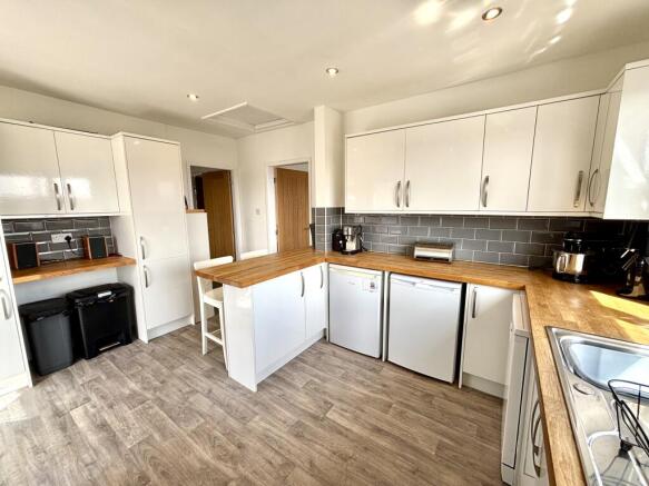 2 bed Semi-Detached Bungalow for sale in keighley