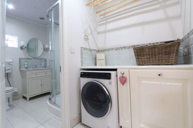 Utility/Shower...