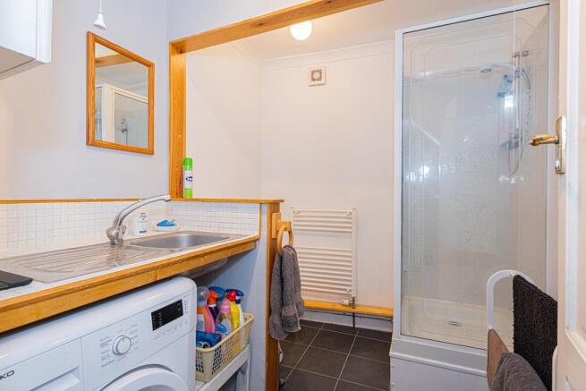 (Rightmove) 21.jpg