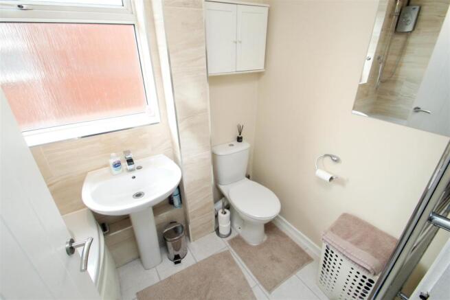 First Floor Bathroom