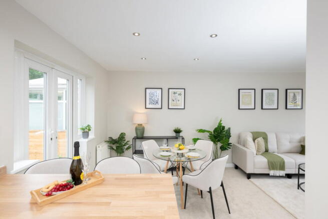 3 bed Semi-Detached for sale Image 9