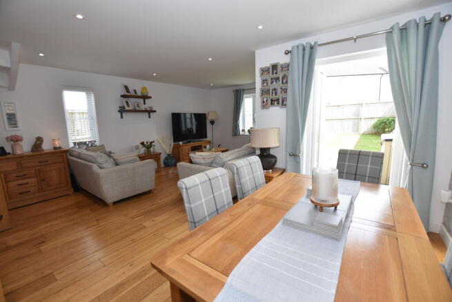 Lounge dining room