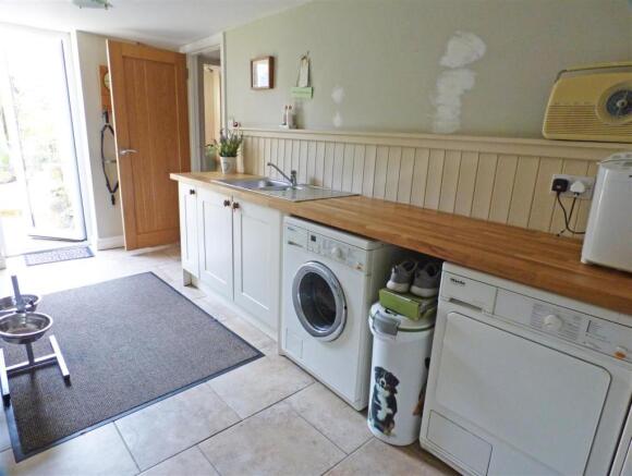 UTILITY ROOM