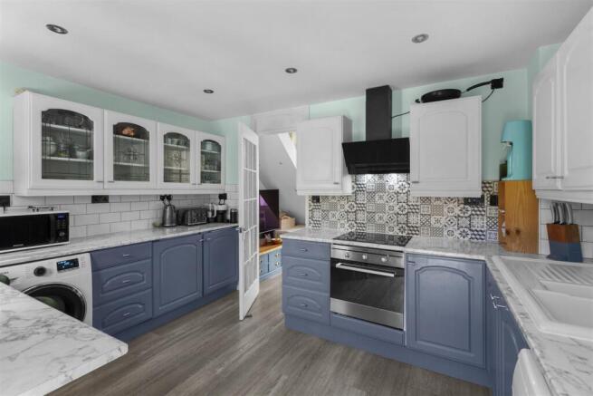 Rushbrooke Close-9.jpg